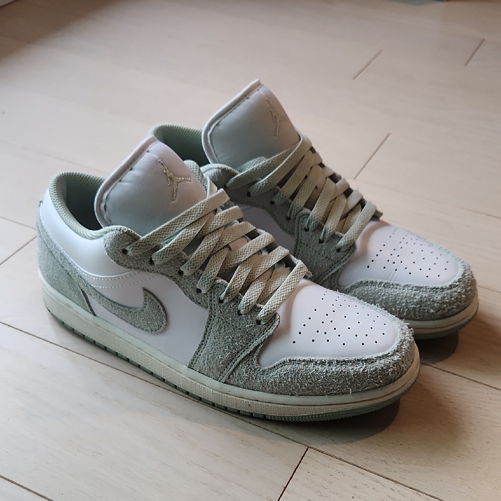 Jordan 1 Low "Seafoam Sail" M8.5